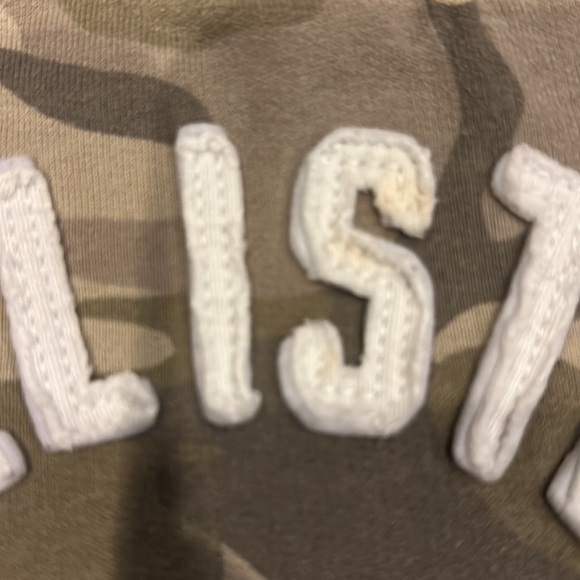 Hollister Camo hoodie sz LG - Picture 2 of 3